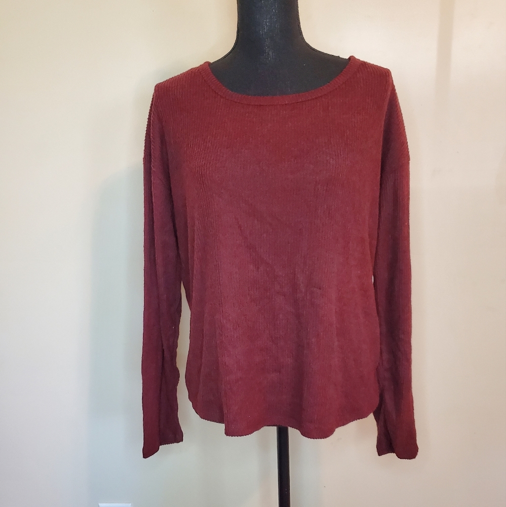NWT Women's Crave Fame sweater top